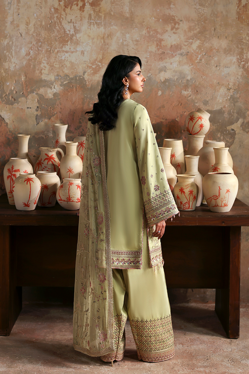 Emaan Adeel | Afsana e Silk | ZAIB