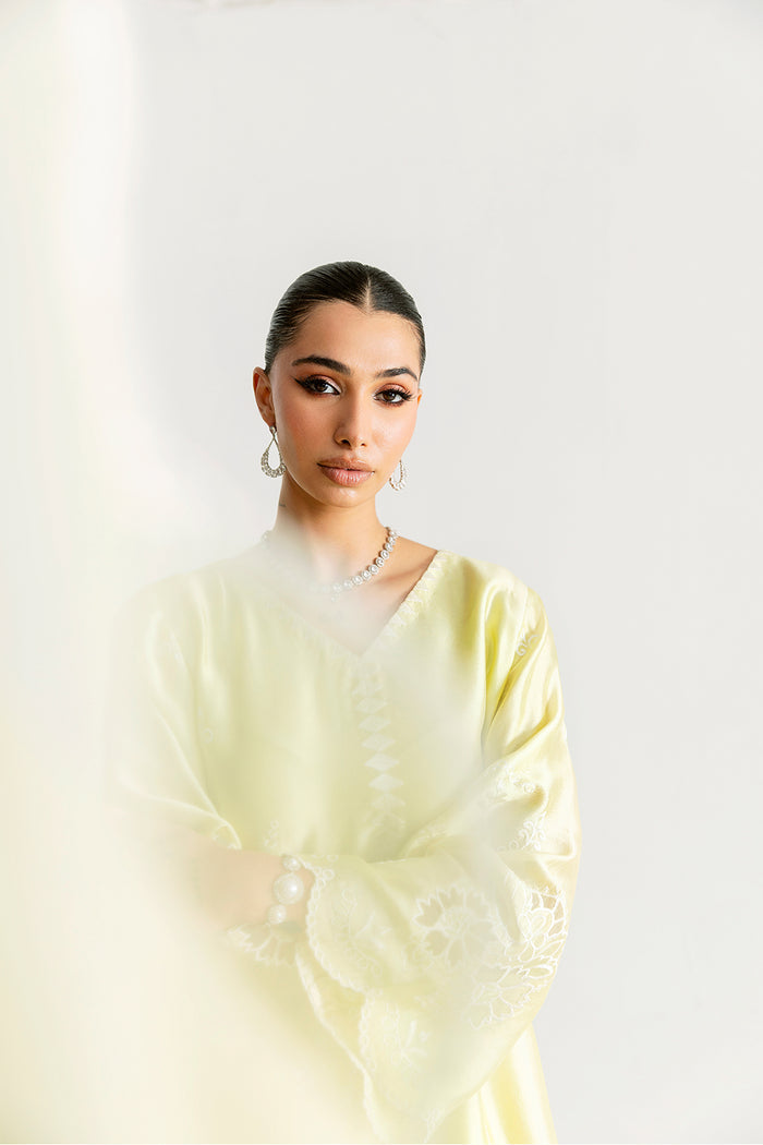 Saira Rizwan | Silk Pret 25 | SAHARA