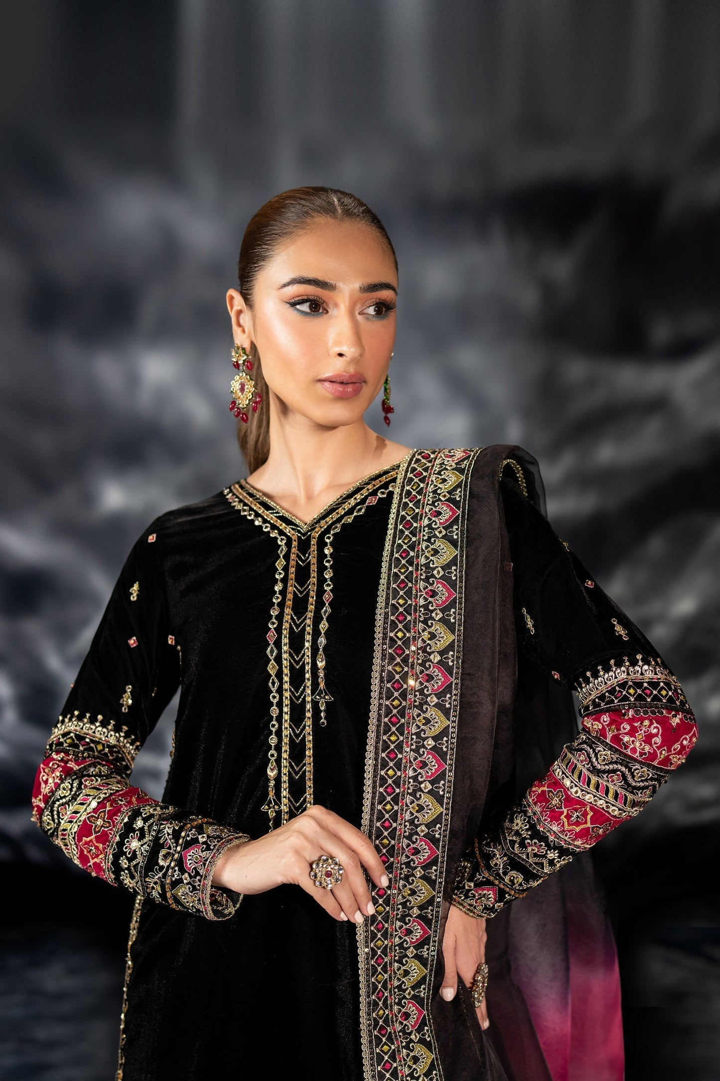 Naqshi | Makhmal 24 | ADHAN - House Of Anaya