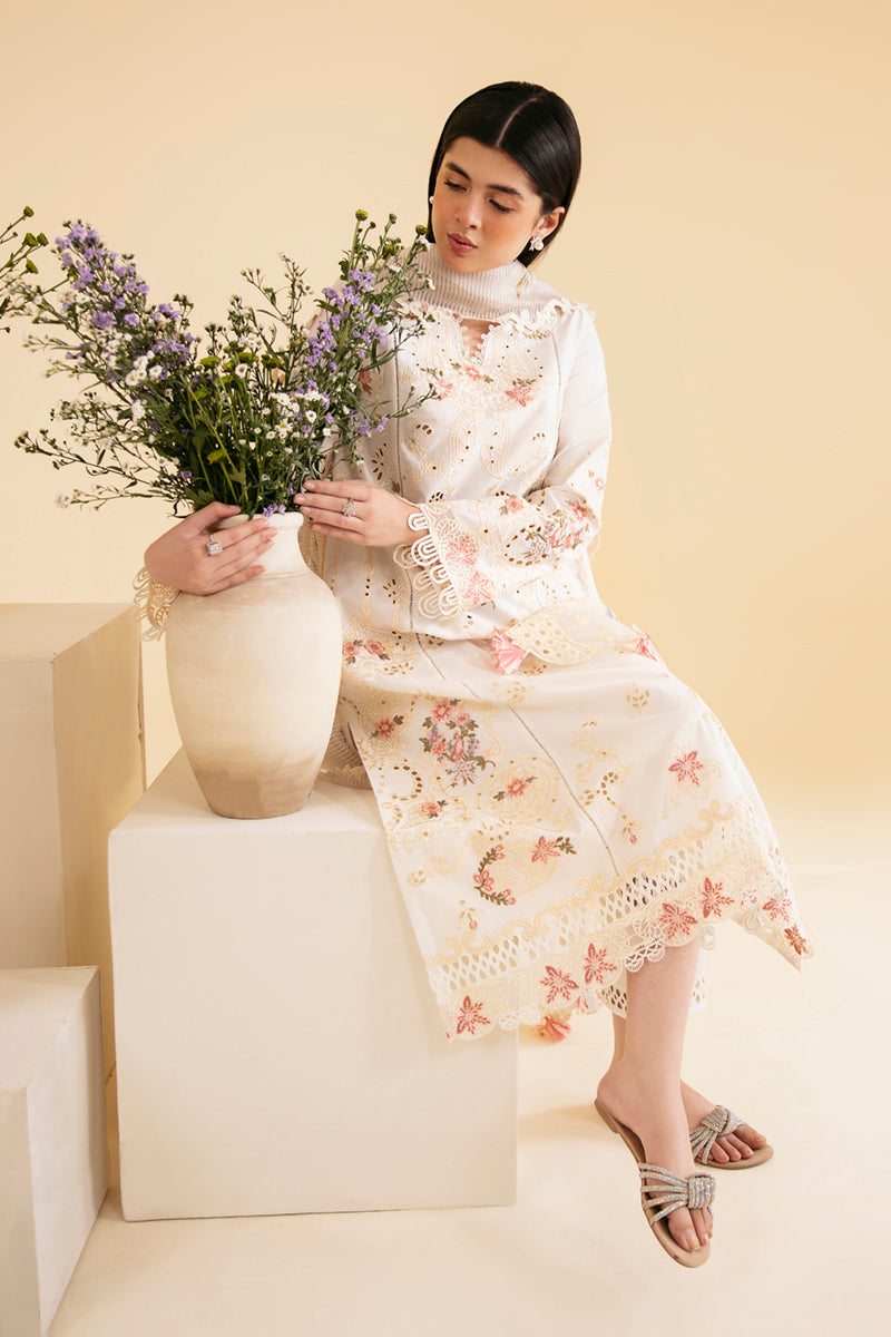 Qalamkar | Qlinekari Luxury Lawn | SQ-01 SARV - House Of Anaya