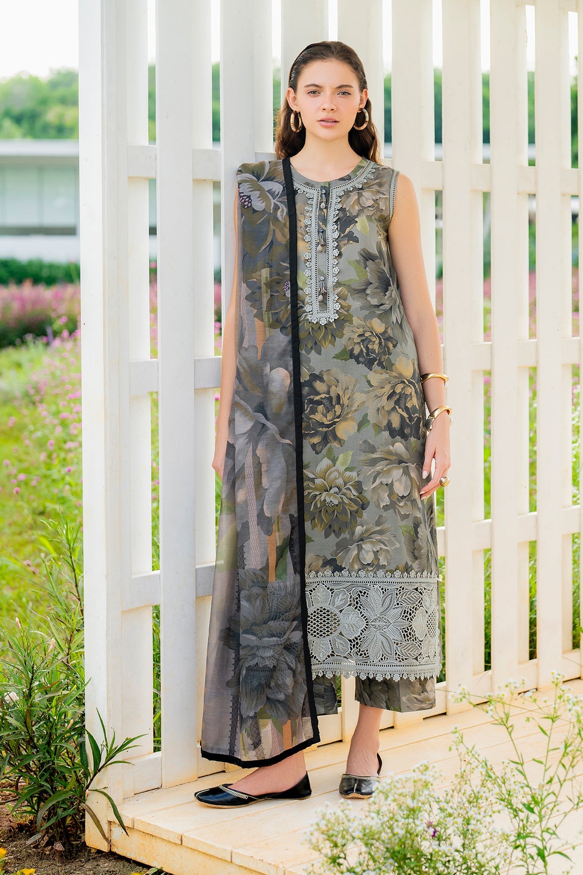 Baroque | Embroidered Lawn | SF-4218