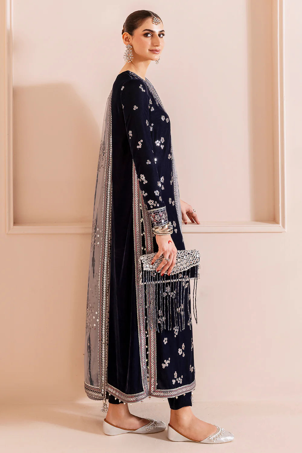 jazmin | Chandani Velvet Formals '25 | Embroidered Velvet Formal CVF D-03