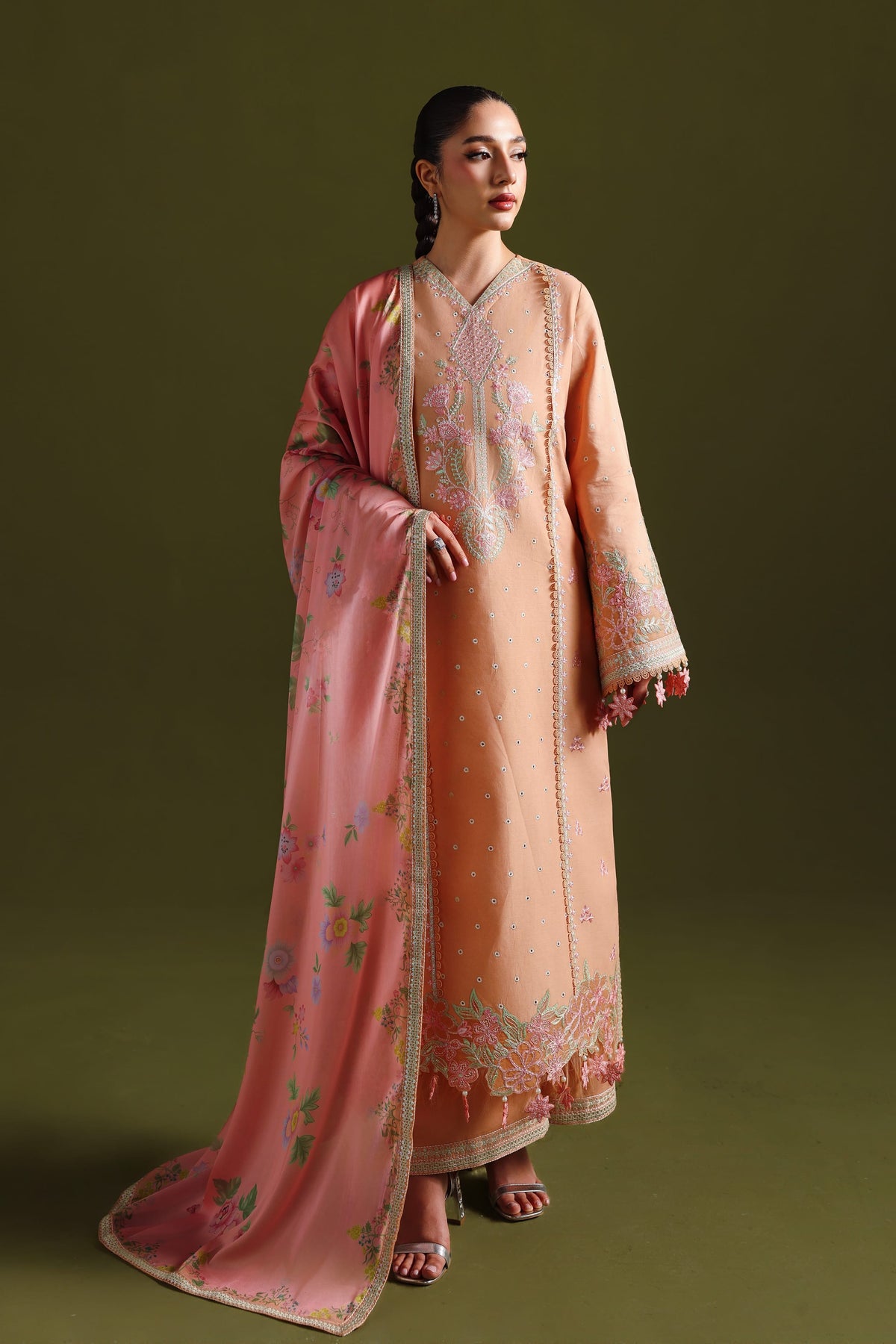 Akbar Aslam | Pret Lawn 26 | Aaralyn