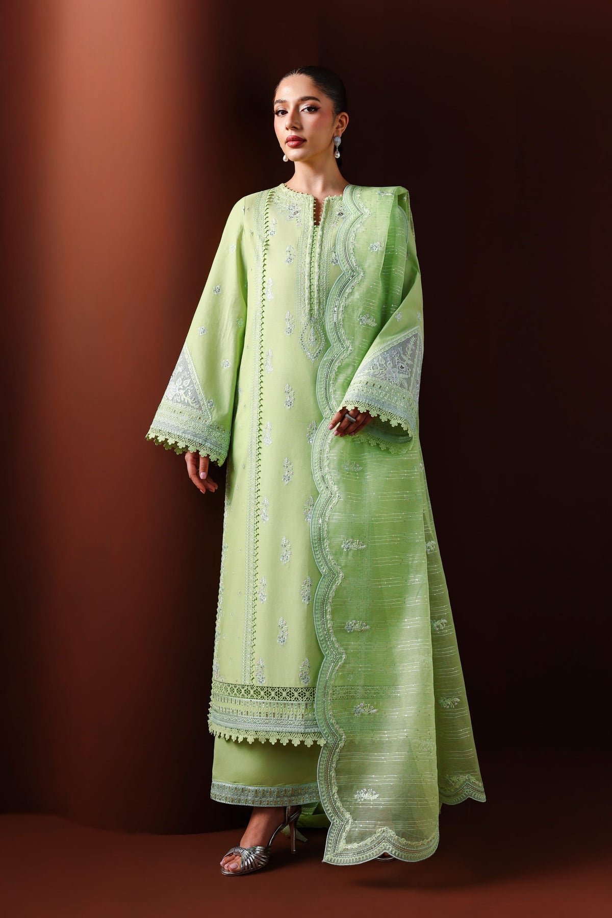 Akbar Aslam | Pret Lawn 26 | Nayeli