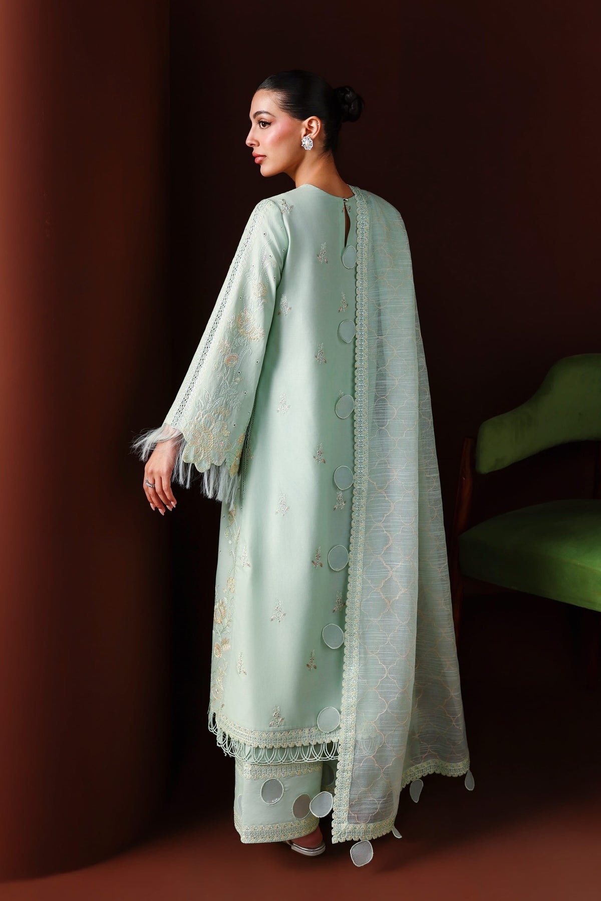 Akbar Aslam | Pret Lawn 26 | Qamari