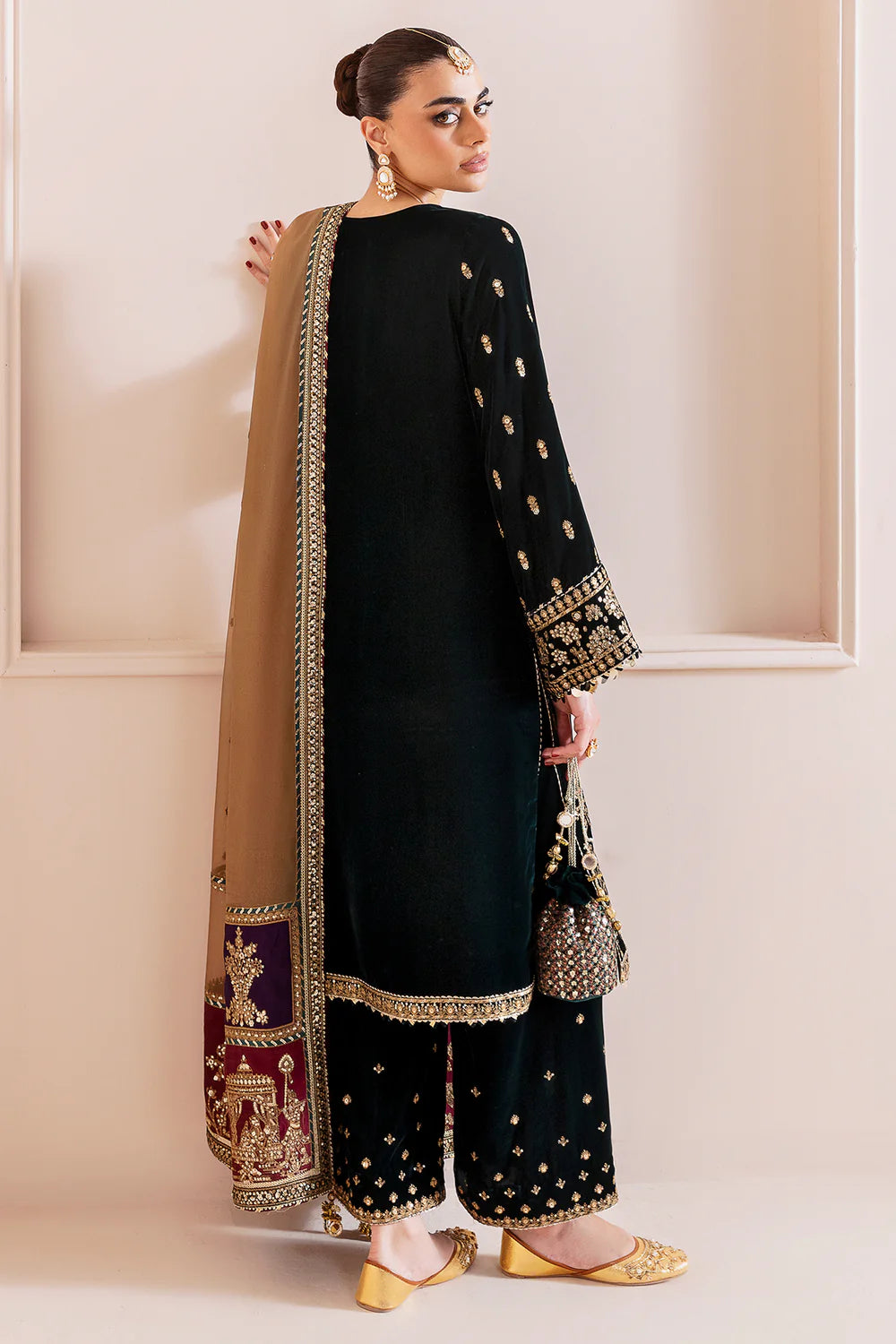 jazmin | Chandani Velvet Formals '25 | Embroidered Velvet Formal CVF D-01