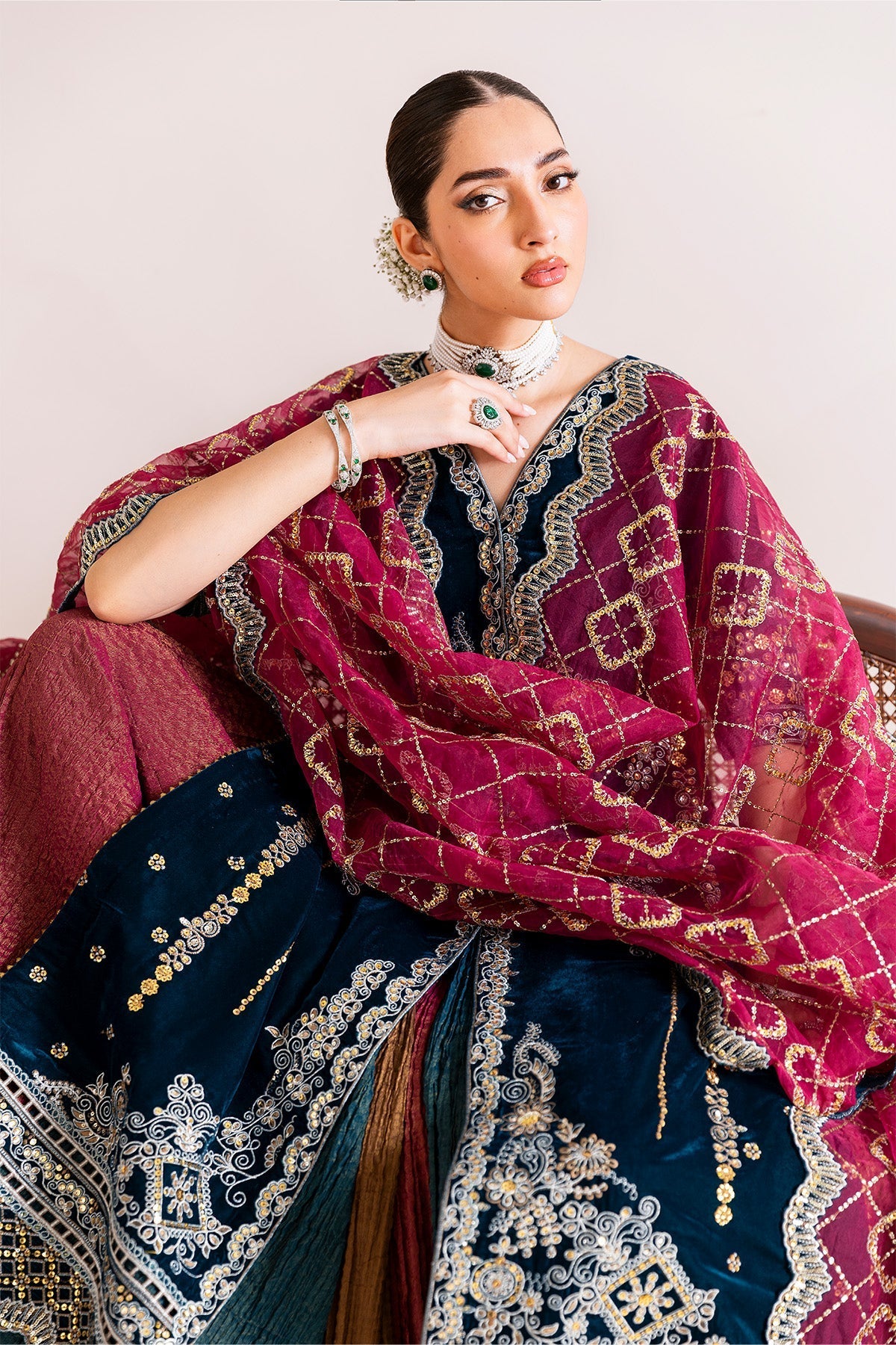 Alizeh | Makhmal Luxury Velvet Edit | Mehroob