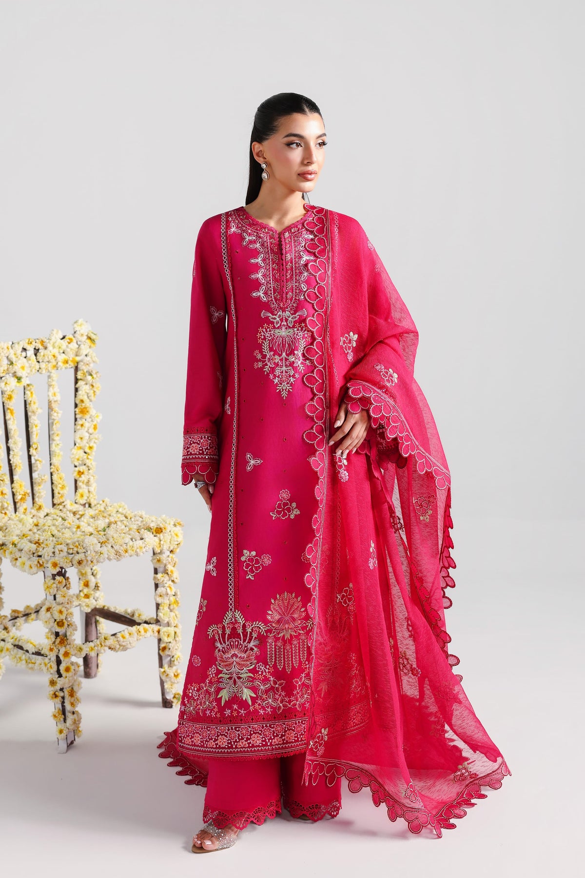 Akbar Aslam | Pret Lawn 26 | Raniya