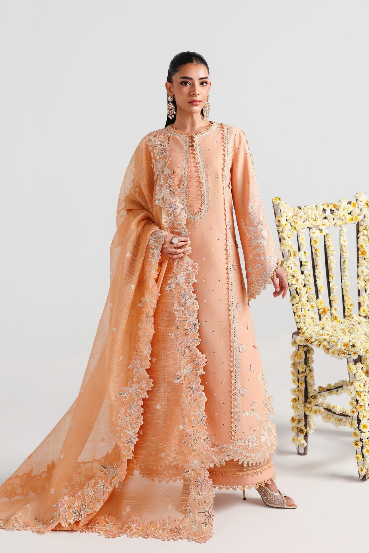 Akbar Aslam | Pret Lawn 26 | Ravina