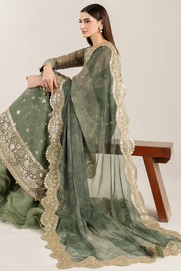 Farasha | Fiorella Formals'26 | Olive Aura