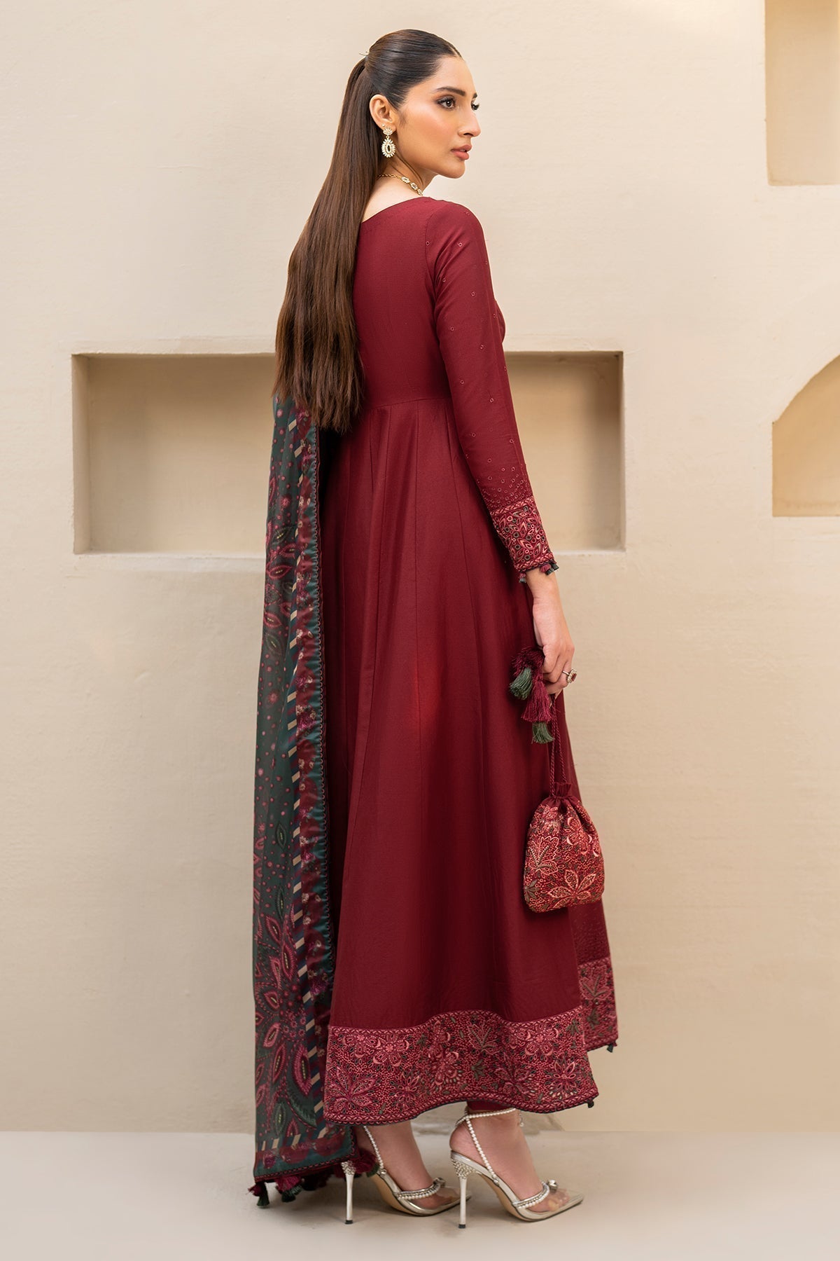 Jazmin | Irish Lawn SS 24 | D7 - House Of Anaya