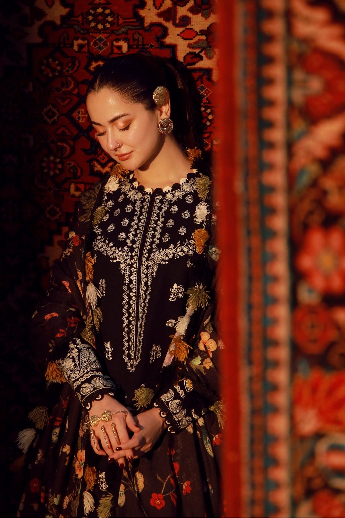 Maryam Hussain | Winter Shawl 25 | Mausam