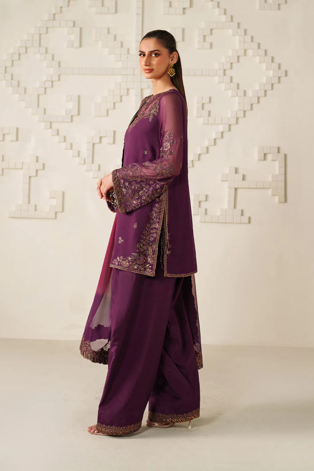 Iznik | Festive Formals | UE-624 Embroidered Chiffon