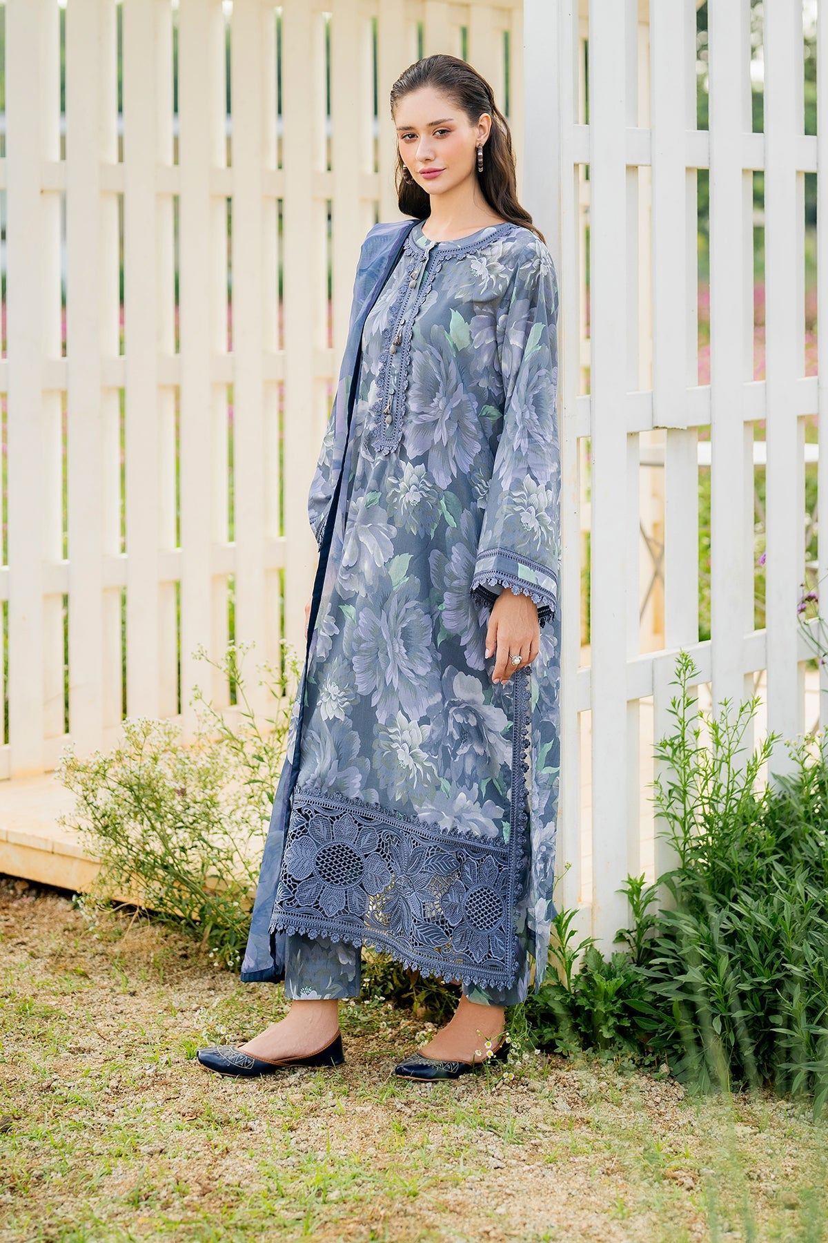 Baroque | Embroidered Lawn | SF-4219