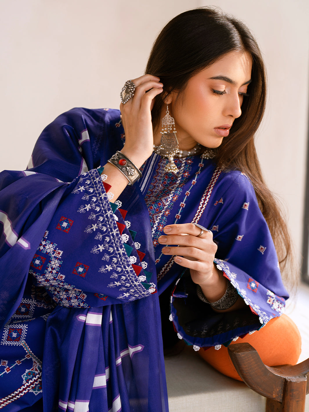 Bin Ilyas | Aaina Summer Edit 25 | 84 - B