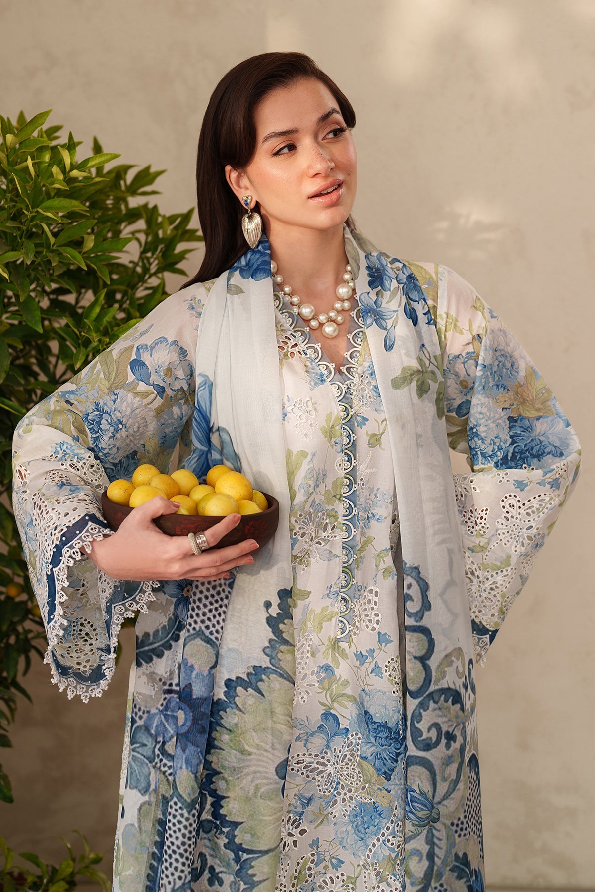 Baroque | Embroidered Lawn | SF-4401