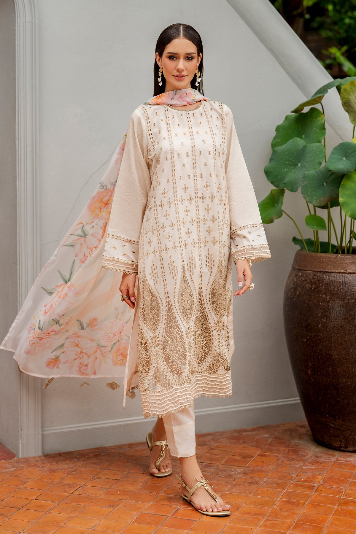 Baroque | Embroidered Lawn | SF-4274