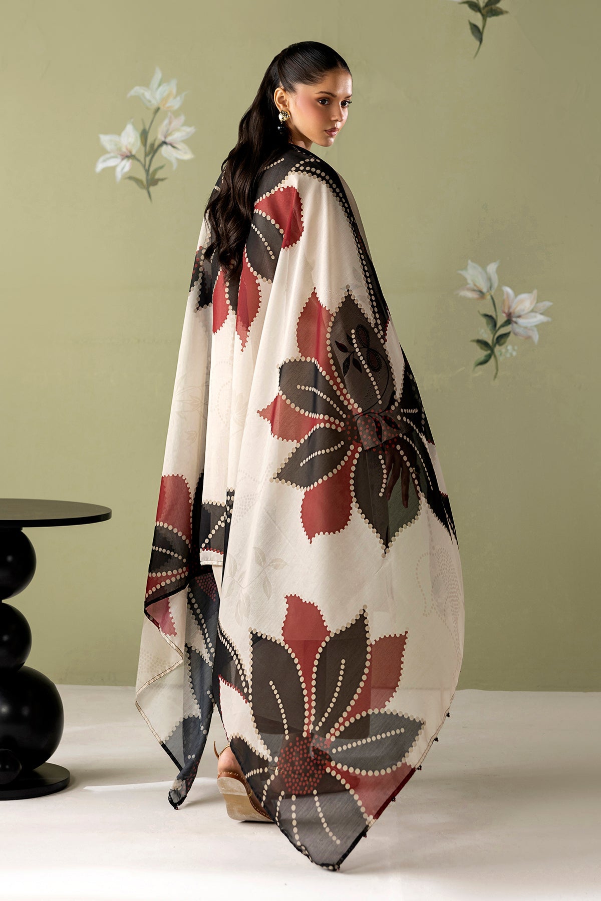 Baroque | Embroidered Lawn | SF-4418