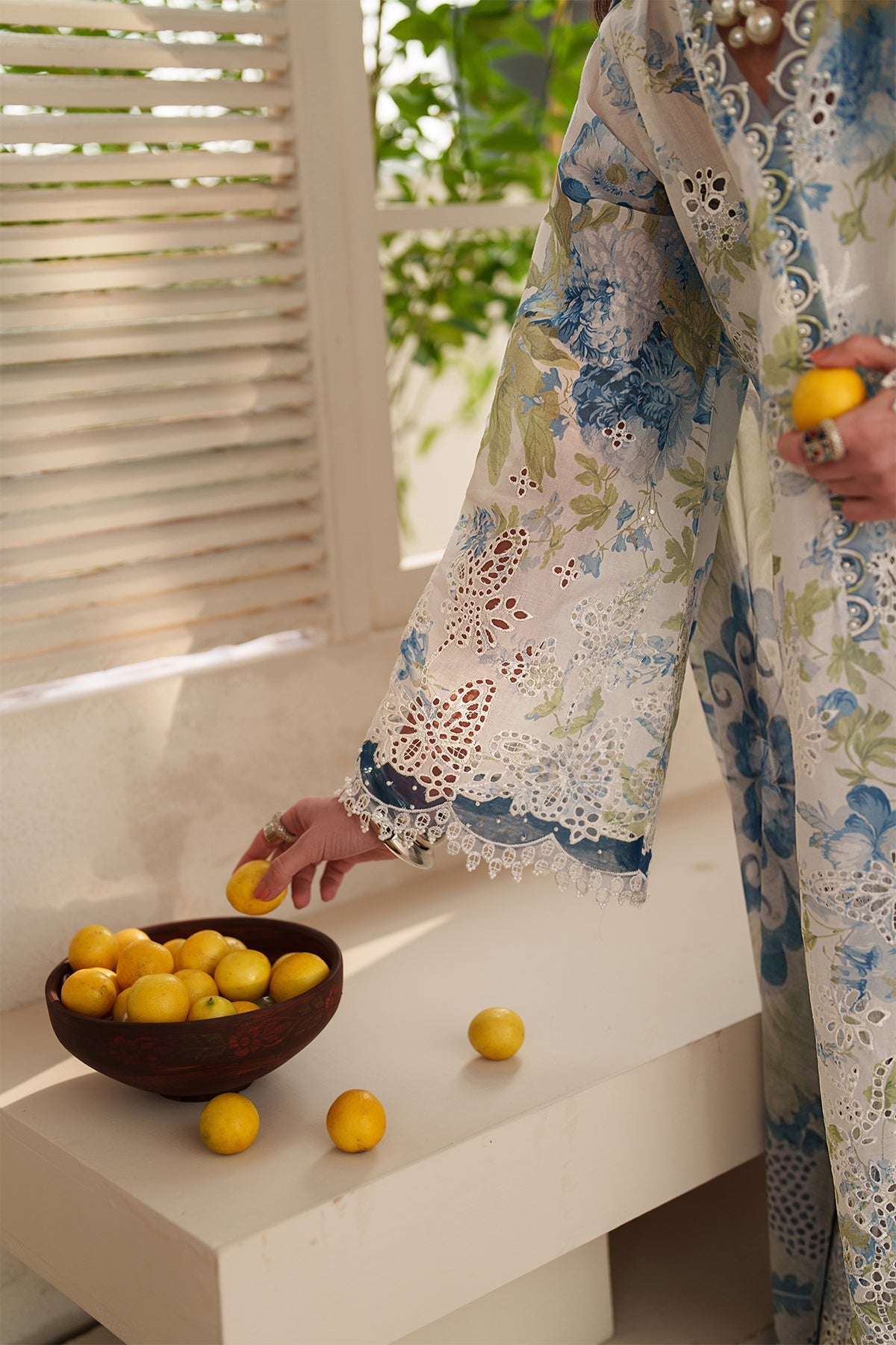 Baroque | Embroidered Lawn | SF-4401