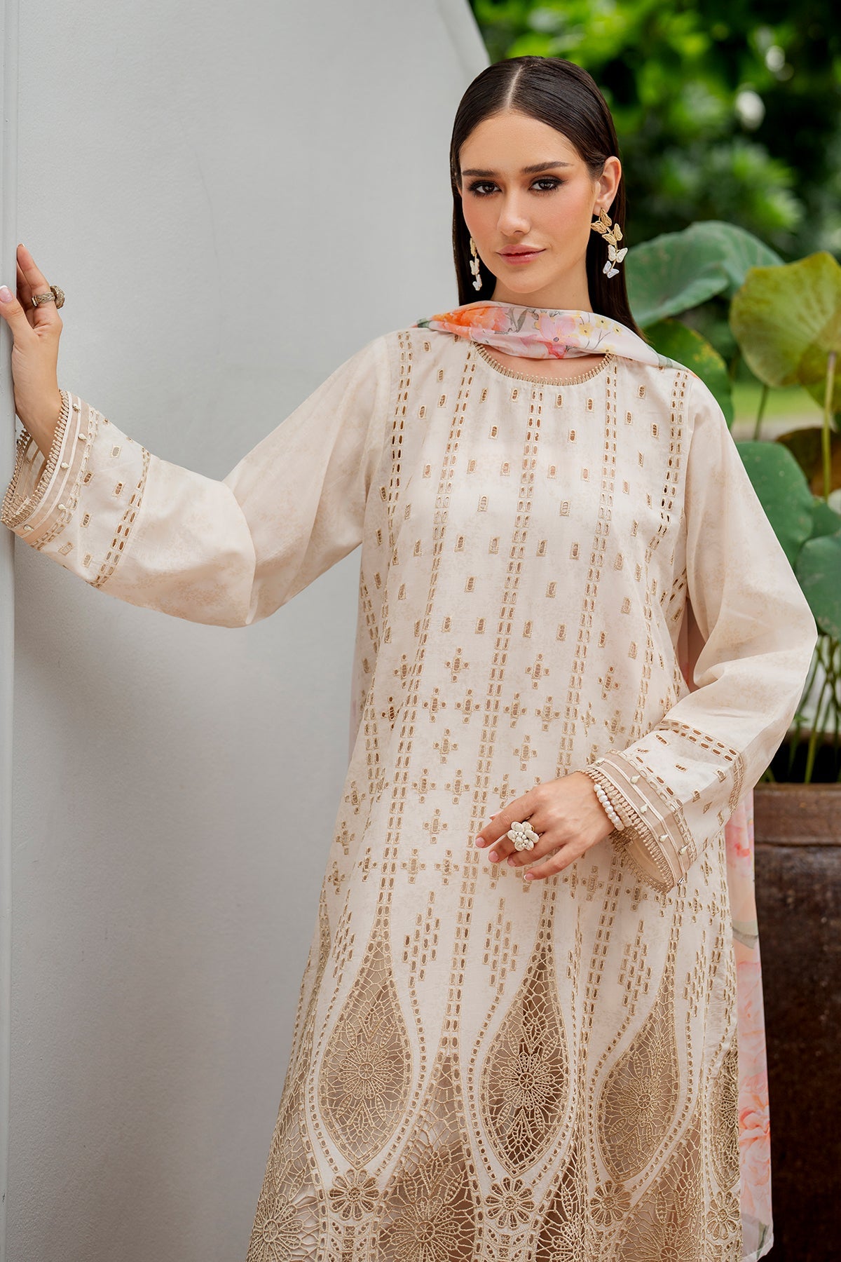 Baroque | Embroidered Lawn | SF-4274