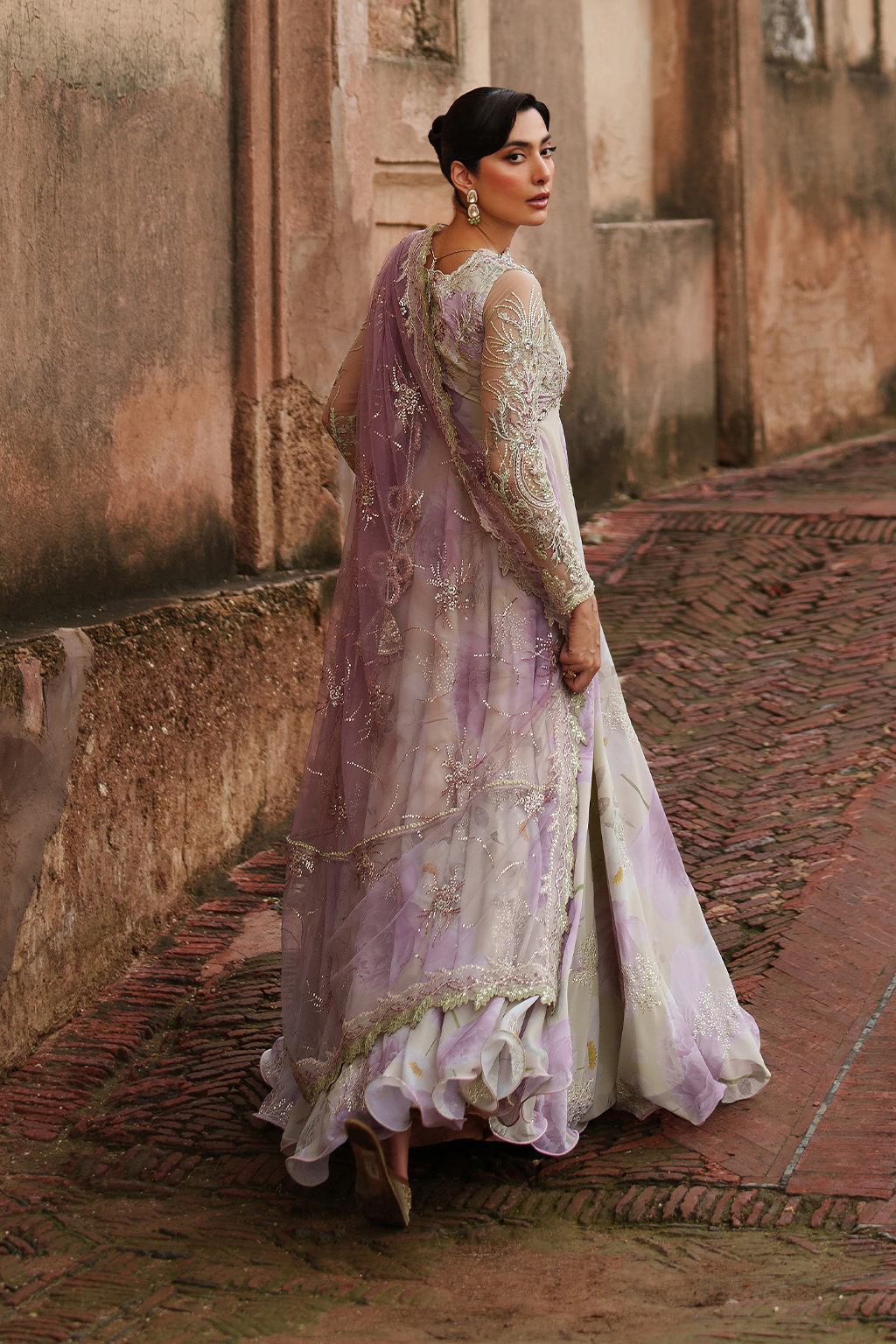 Iznik | Exclusive Formals | UE-546 Embroidered Chiffon