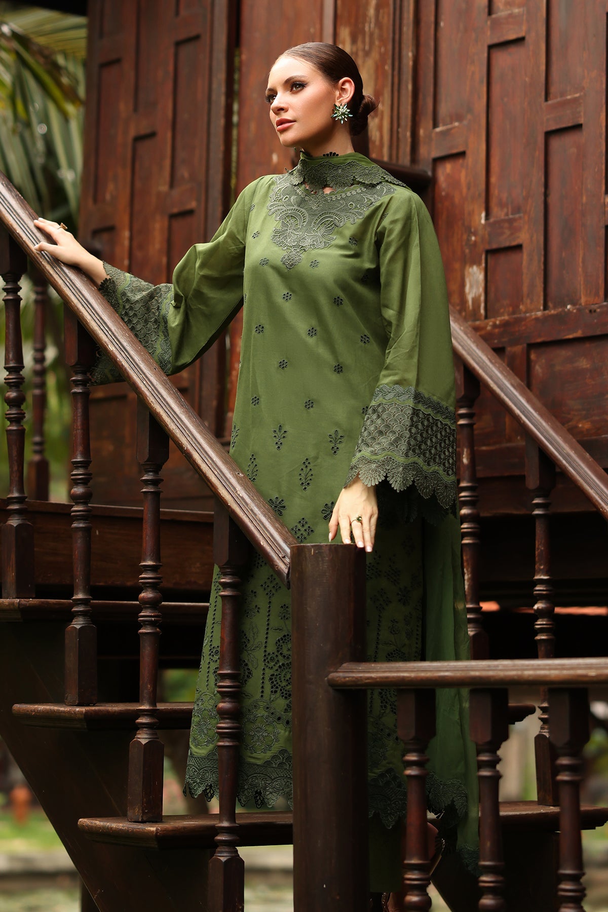 Baroque | Embroidered Lawn | SF-4258