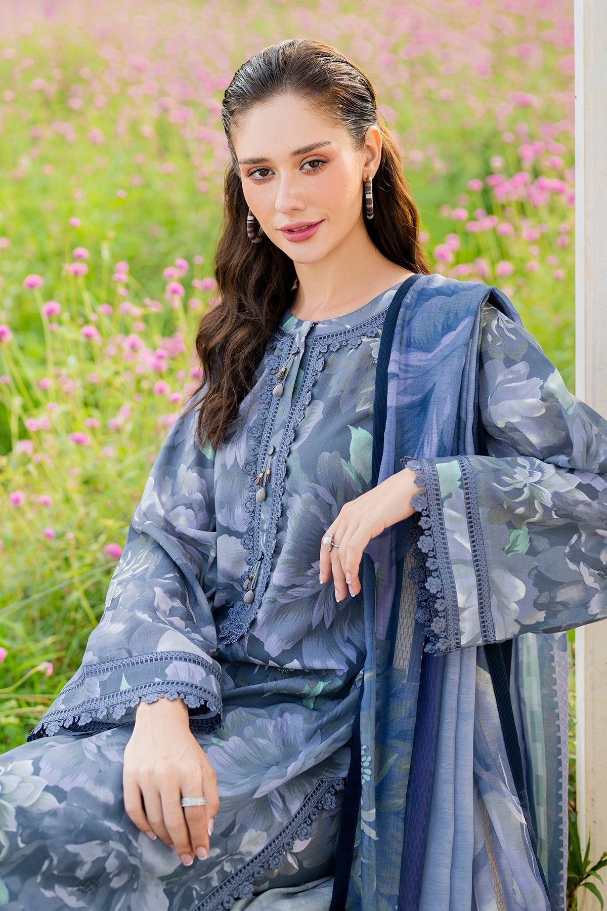 Baroque | Embroidered Lawn | SF-4219