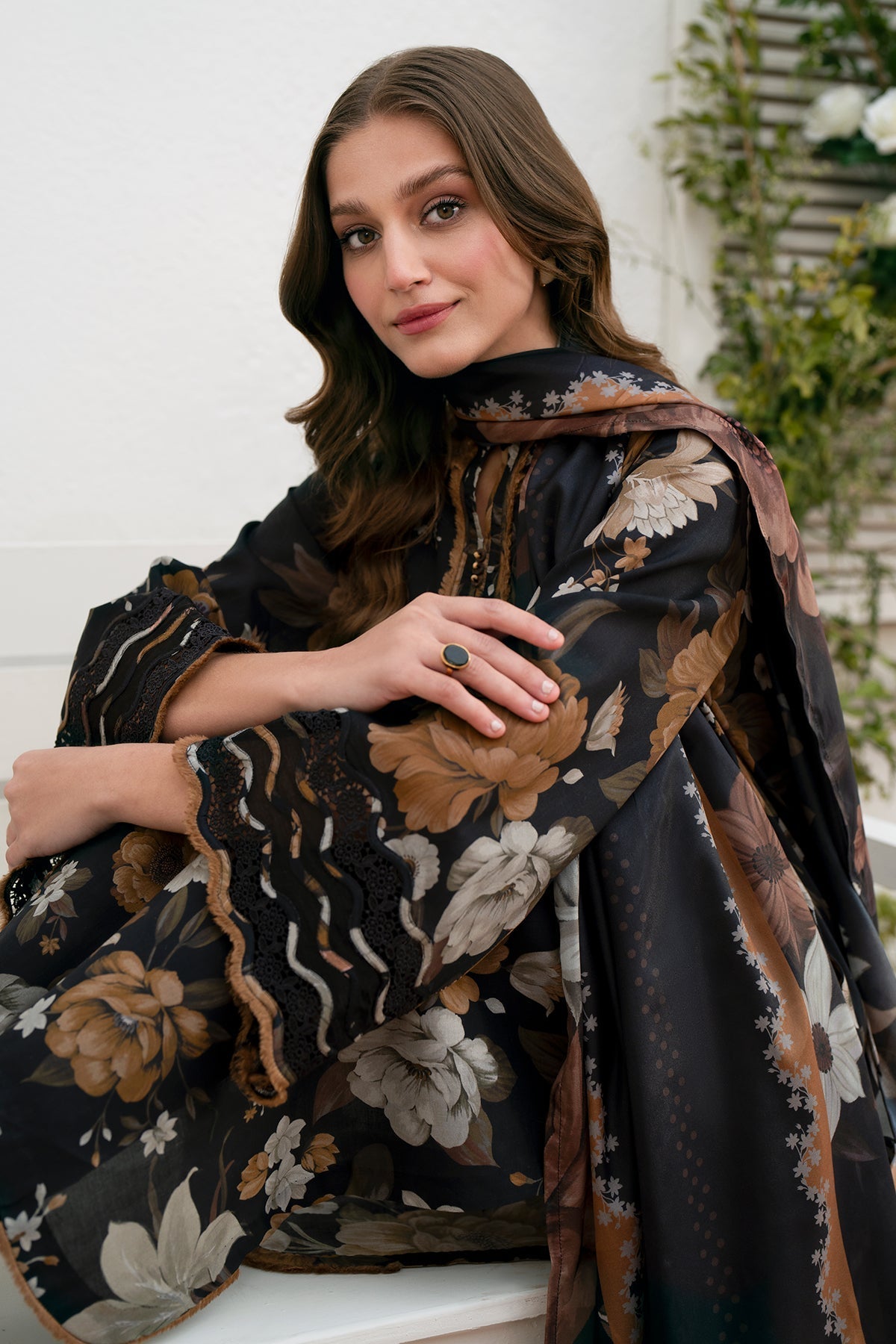 Baroque | Embroidered Lawn | SF-540