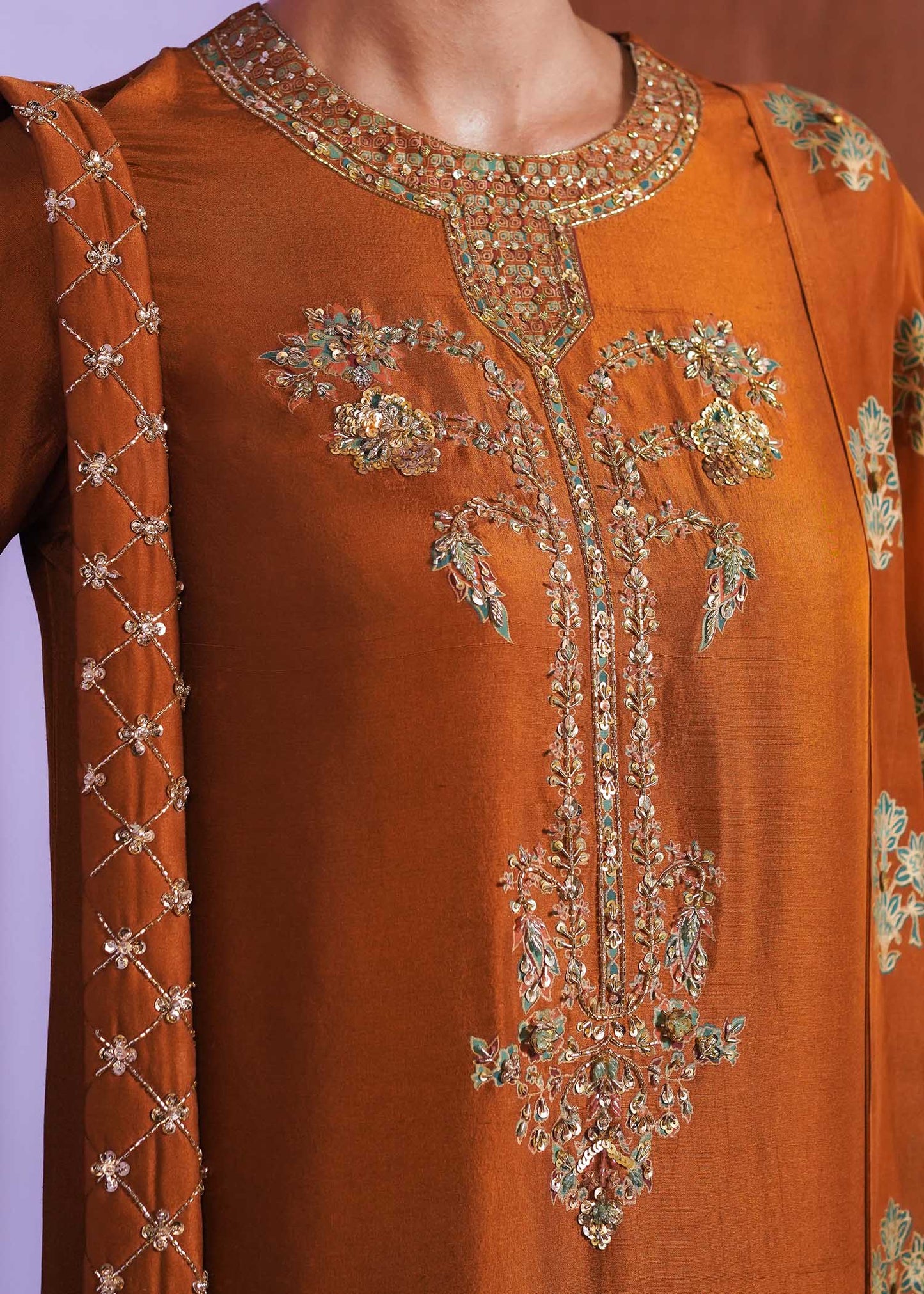 Hussain Rehar | Basic Not Basic | Gilt