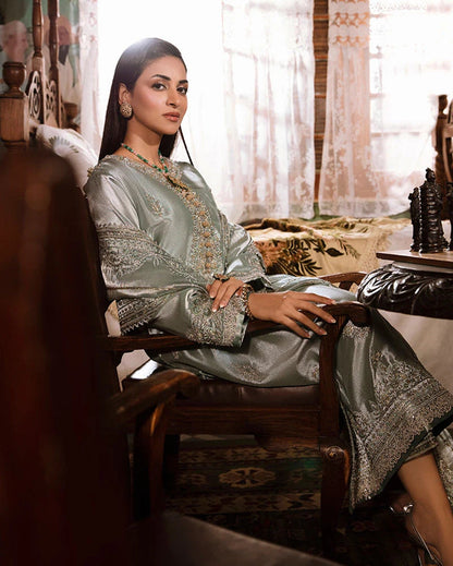 Mushq | Sunehri Lama Silk | Heer