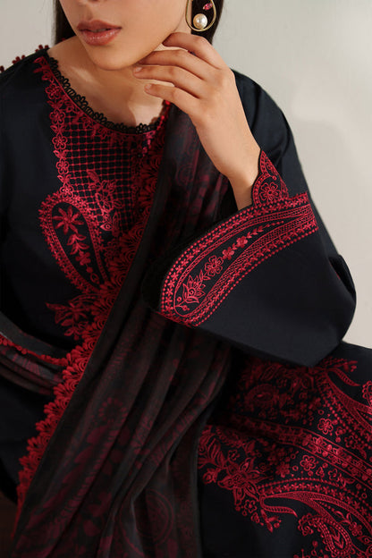 Farasha | Summer Weaves Embroidered lawn'26 | Floral Flame