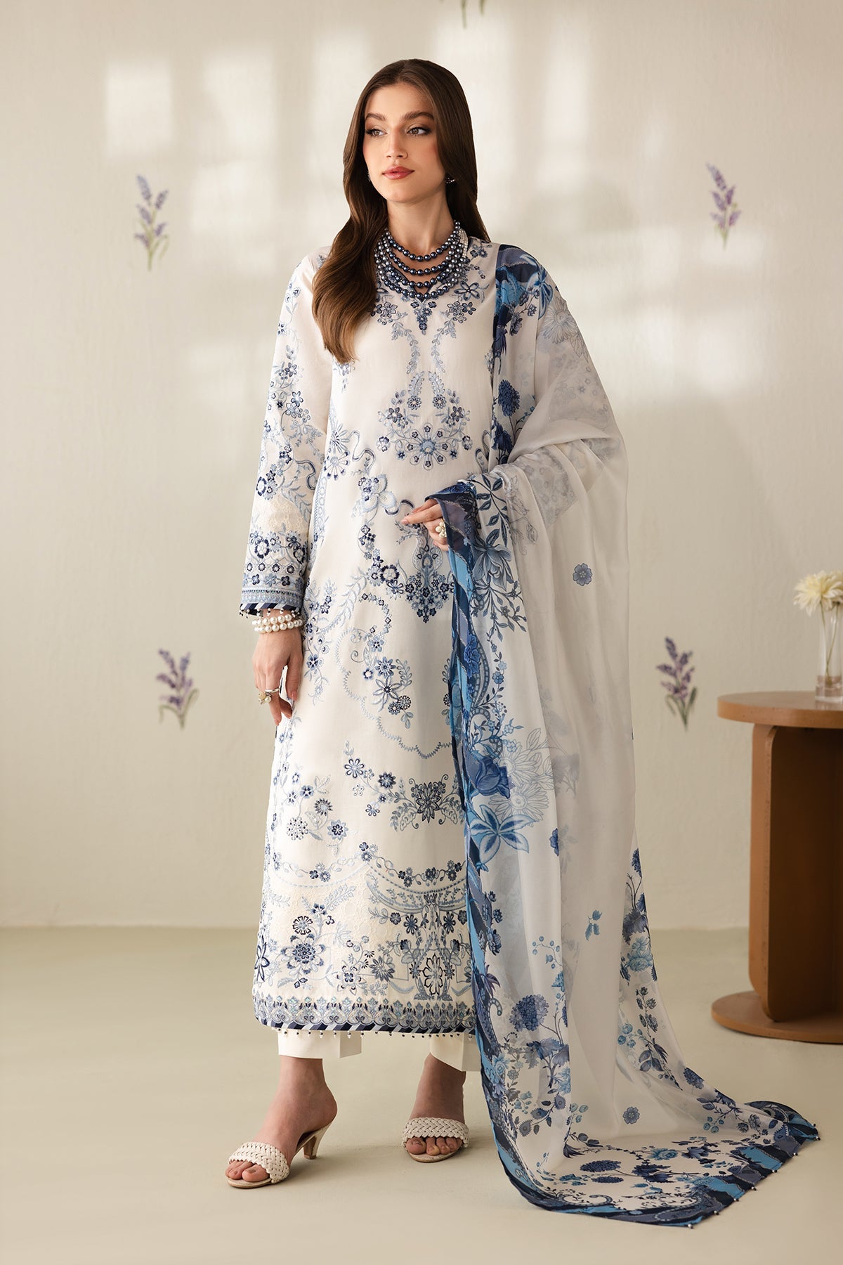 Baroque | Embroidered Lawn | SF-4423