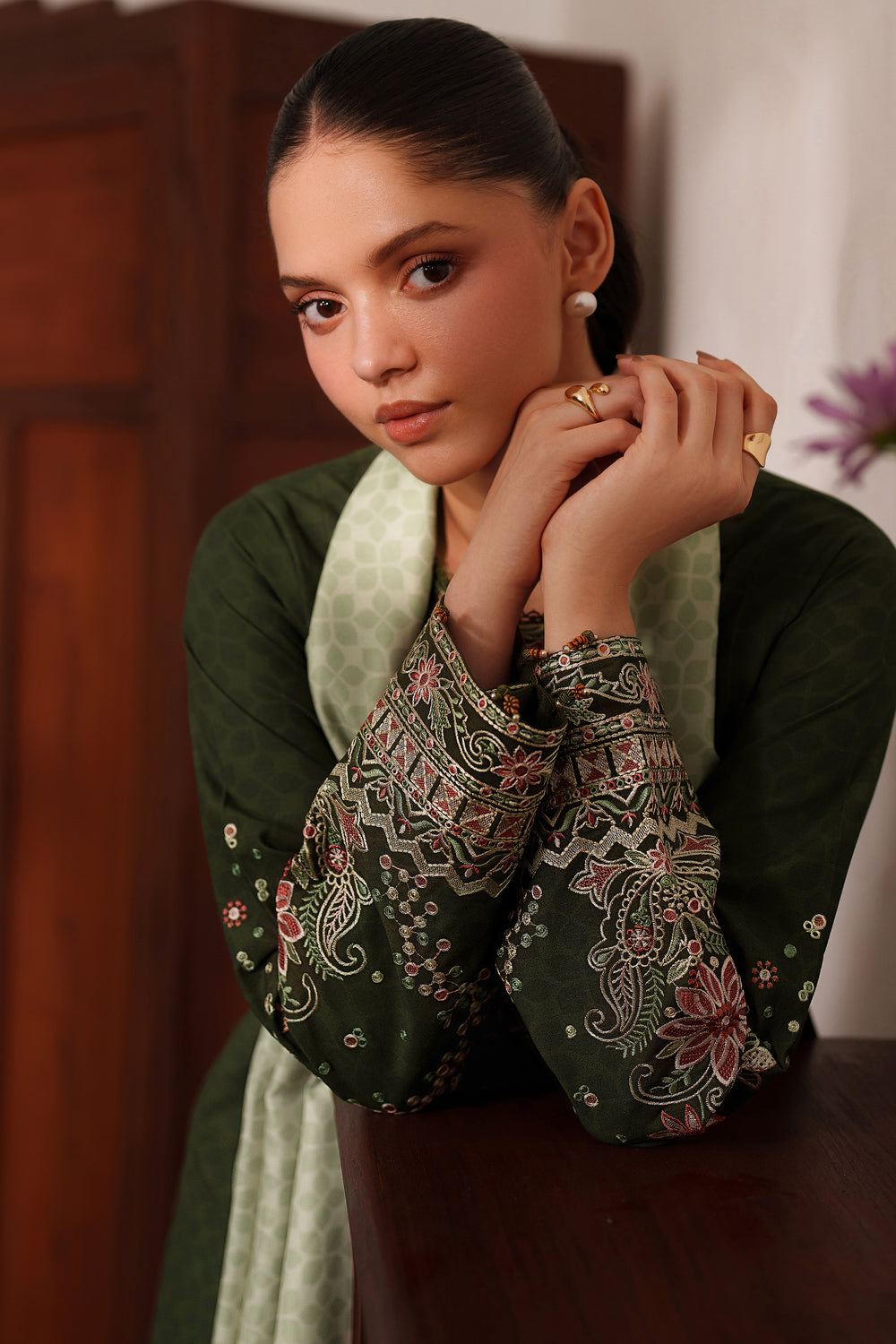 Farasha | Meline Premium Viscose 25 | Olive Drape