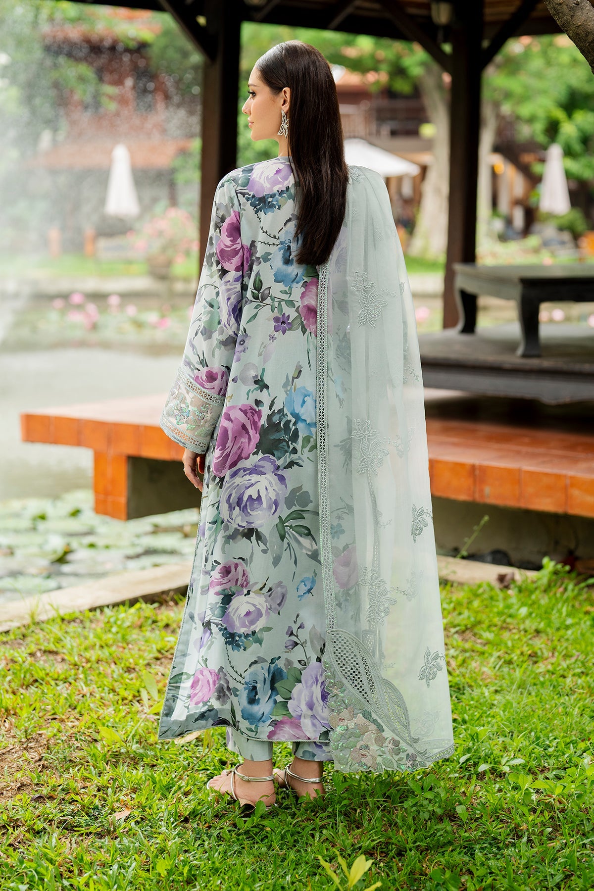 Baroque | Embroidered Lawn | SF-4268