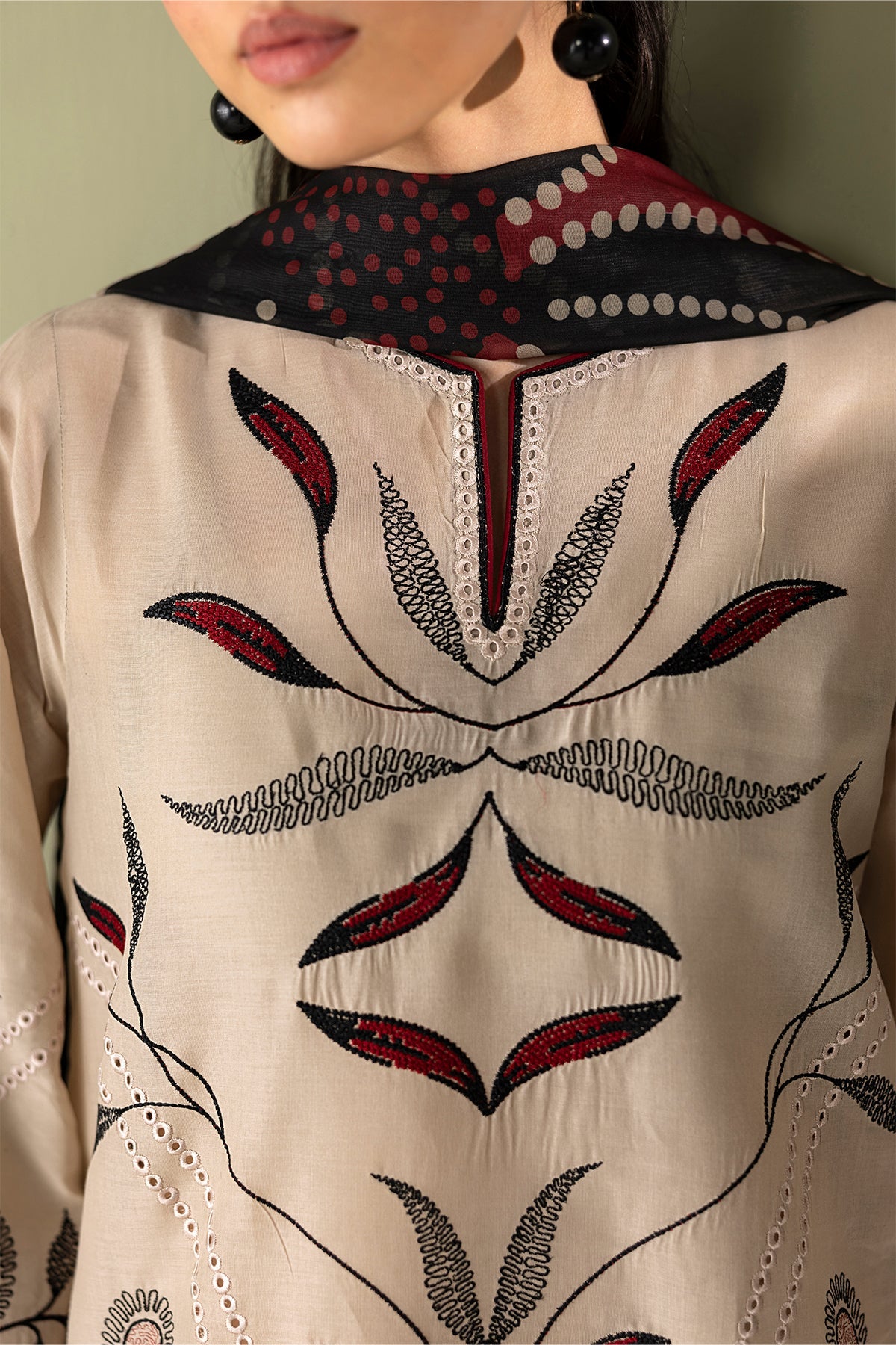Baroque | Embroidered Lawn | SF-4418