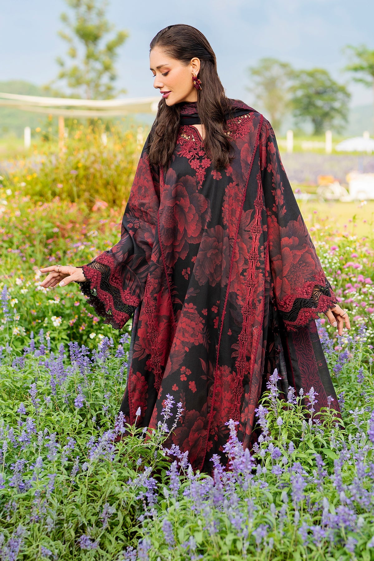 Baroque | Embroidered Lawn | SF-4220