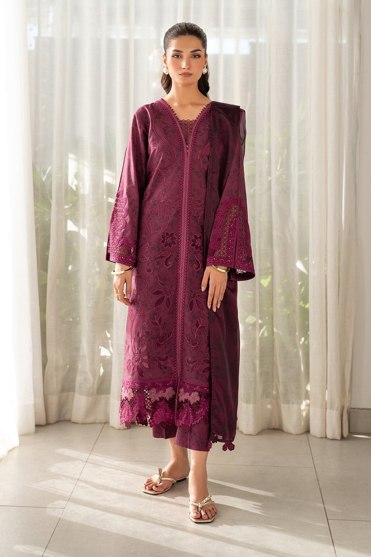 Baroque | Embroidered Lawn | SF-4098