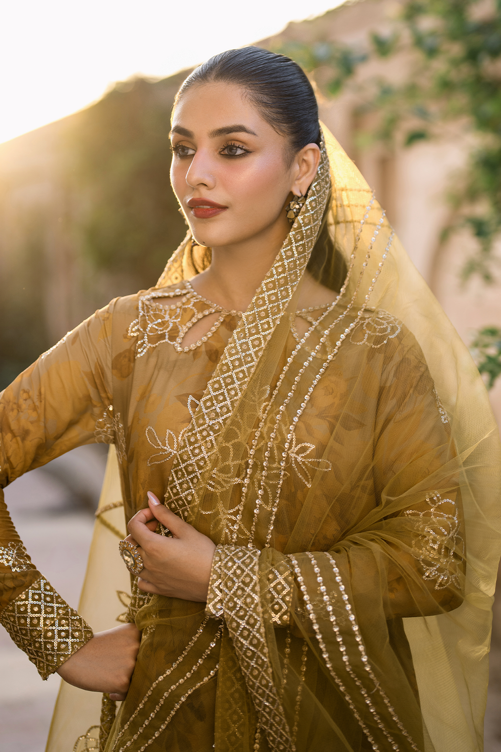 Iznik | Bandhani Formals | UE-332