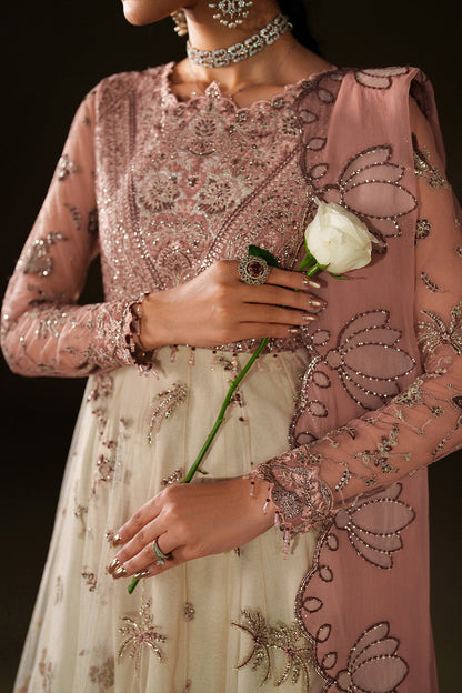 Iznik | Velvet 25 | IV-78 Embroidered Velvet