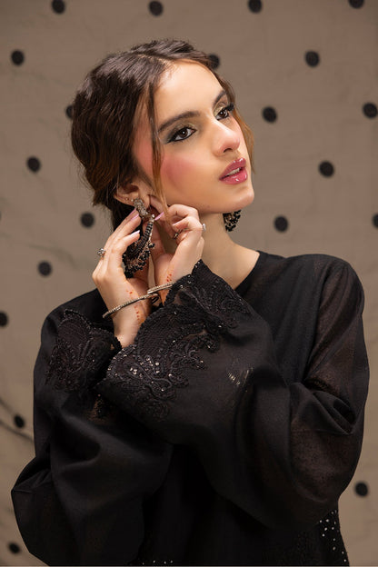 Erum Khan | Lillia Summer Edit | Night Petal