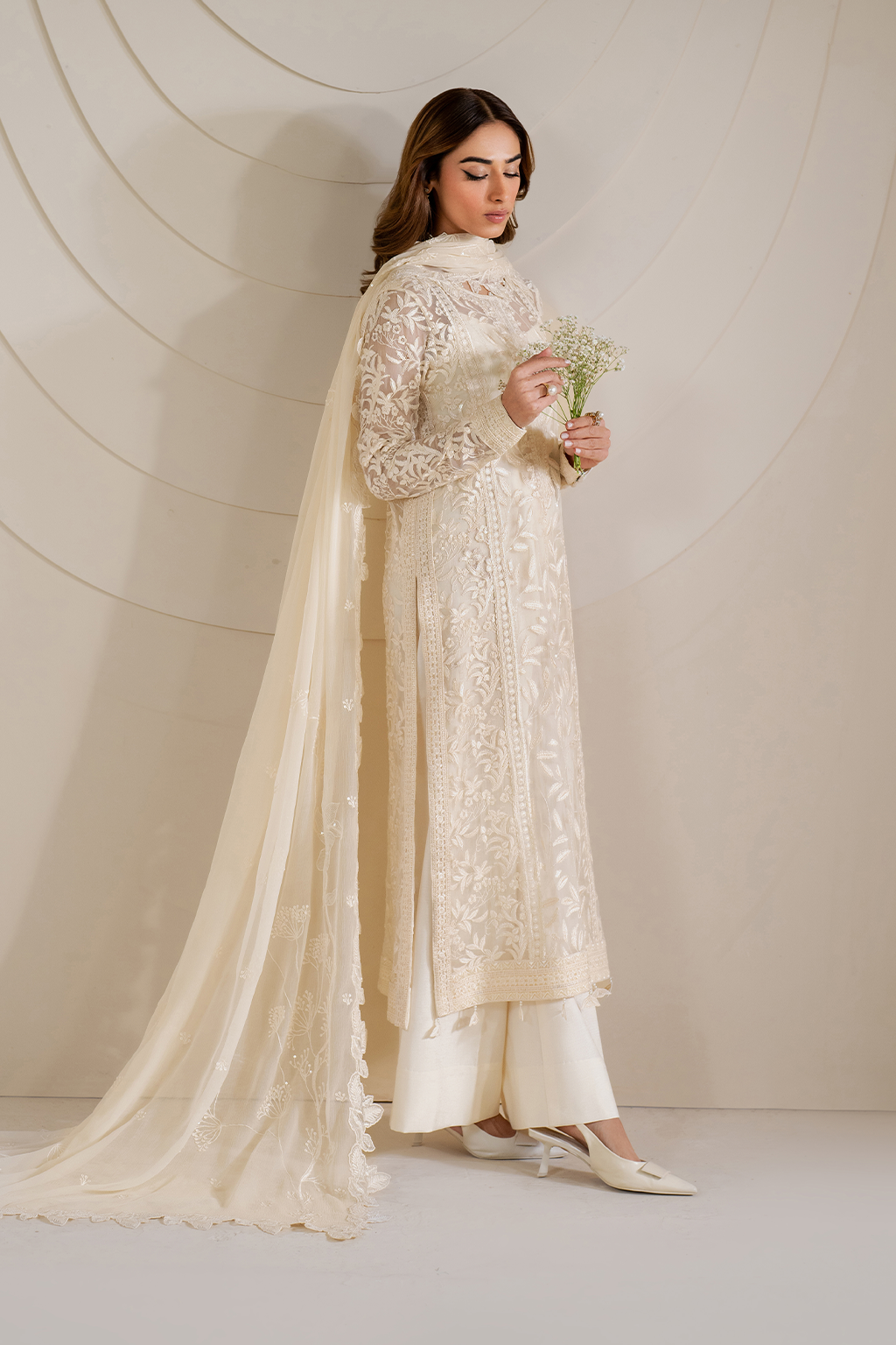 Iznik | Exclusive Formals | UE-391 Embroidered Chiffon