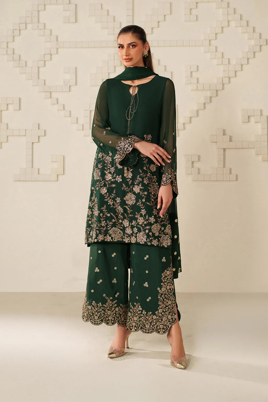 Iznik | Festive Formals | UE-619 Embroidered Chiffon