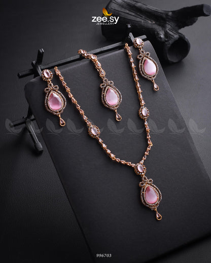 Syra Yousuf Necklace Set - Libasekhas
