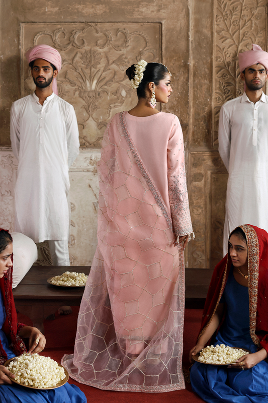 Emaan Adeel | Romansiyyah Luxury Formals | GULSHEEN