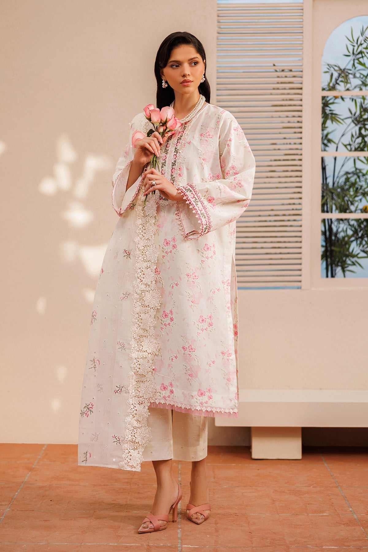 Baroque | Embroidered Lawn | SF-4392
