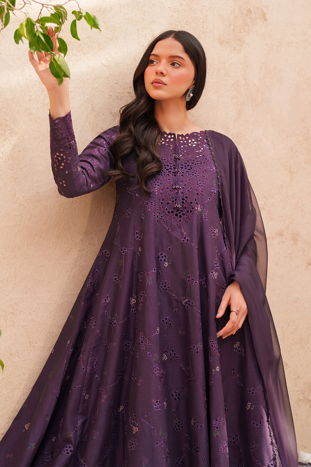 Iznik | Eid Lawn | EL-08 Embroidered Lawn