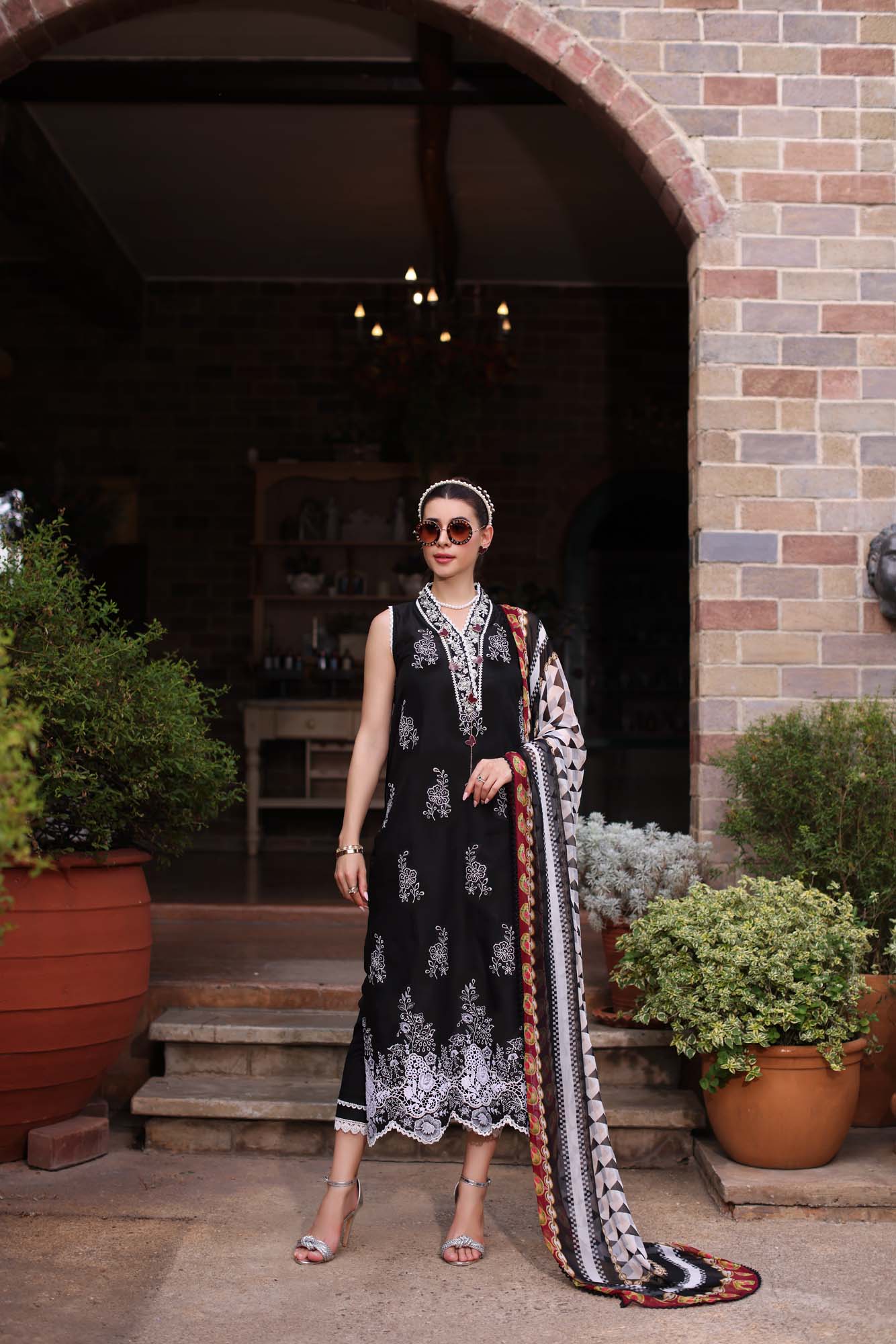 Noor by Saadia Asad | Eid Luxe Printkari 24 | D6 - House Of Anaya