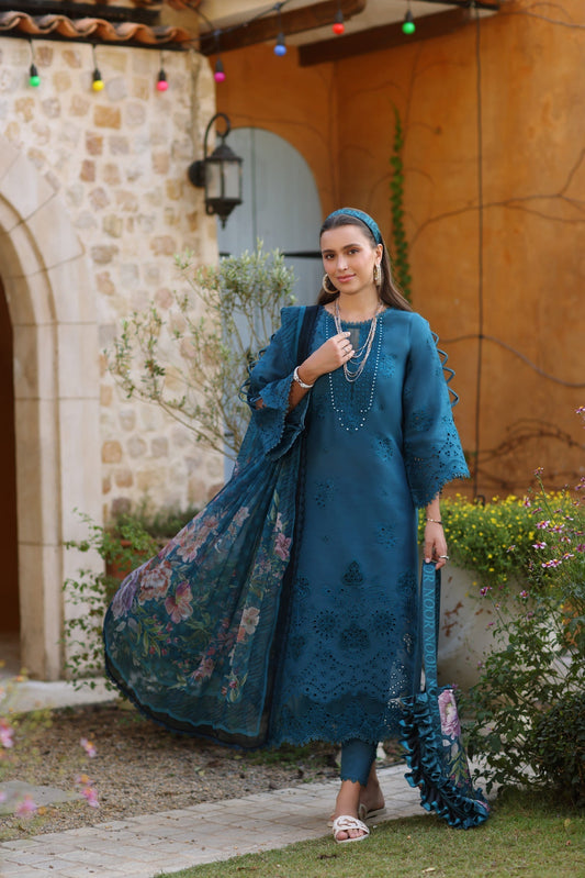 Noor by Saadia Asad | Luxe Chikankari 25 | D8-B - House Of Anaya
