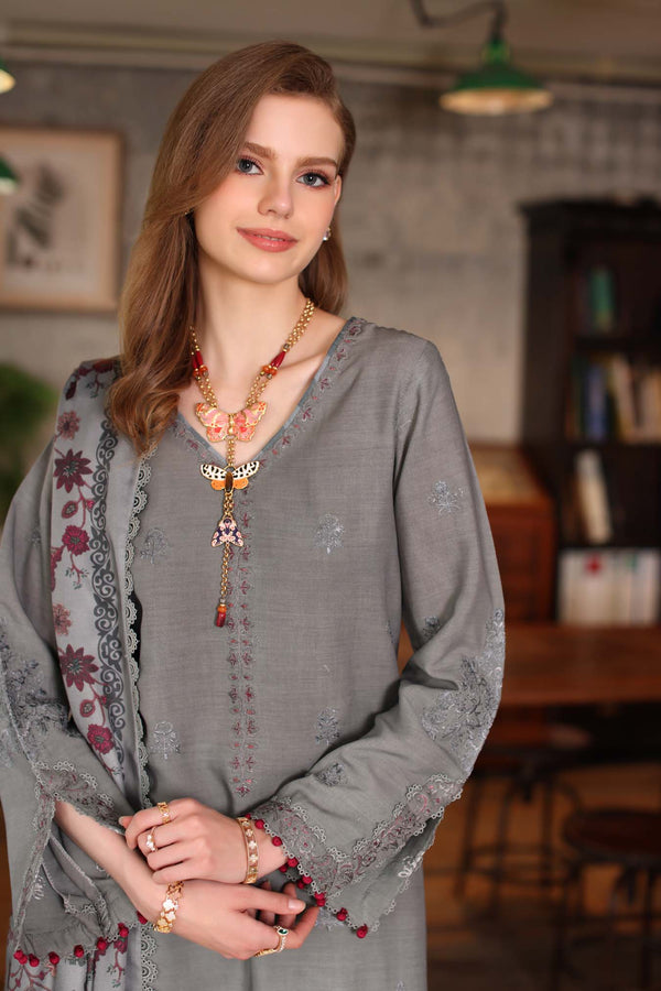 Noor by Saadia Asad | Winter Embroidered Printkhaas 25 | D4 - B