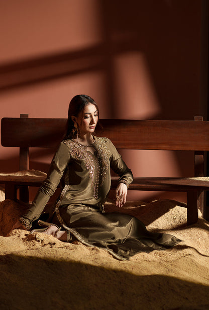 AJR Couture | Modern Muse Luxe Pret | Zyre